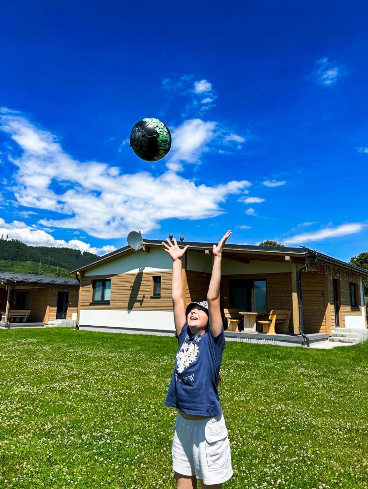 Rezort Zvernica Vlachy Exterior foto